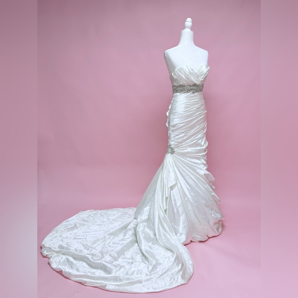 Sottero and Midgley Couture Ivory Strapless Gown - Picture 9 of 16